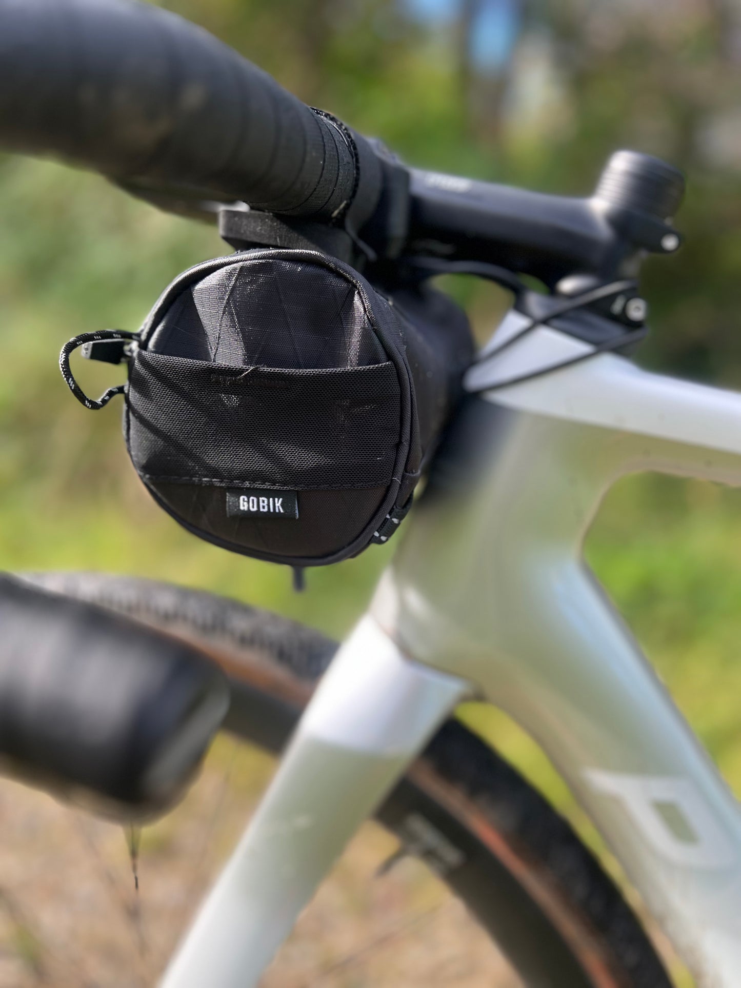 GOBIK HANDLEBAR BAG WANDER 1.5L TRUE BLACK